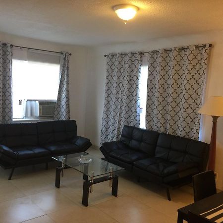 Shores Terrace Помпано Бийч Екстериор снимка