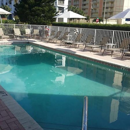 Shores Terrace Помпано Бийч Екстериор снимка