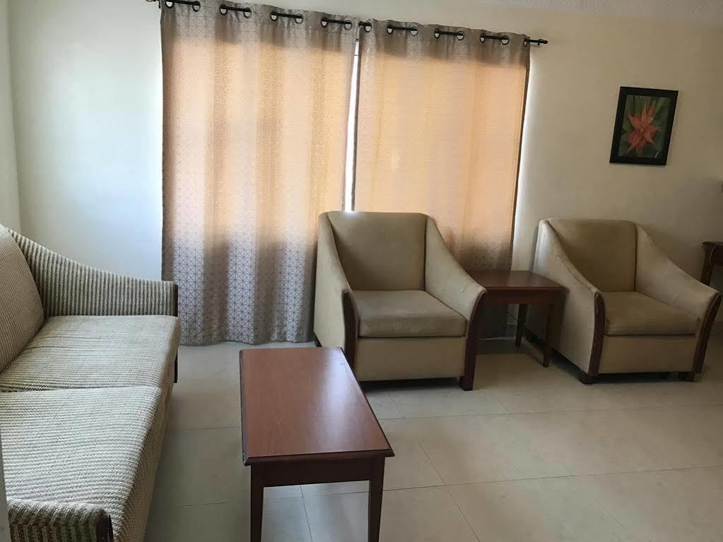 Shores Terrace Помпано Бийч Екстериор снимка